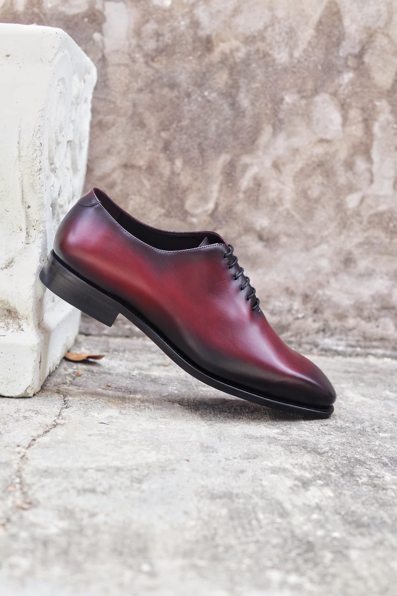 Cloewood Handmade Men's Genuine Maroon Shaded Leather And Black Shaded Whole Cut Lace Up Oxford Shoes