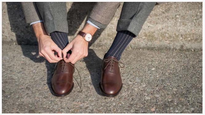 Cloewood Men's Captoe Quarter brogue Crust Calf Leather Oxford Shoes - Brown